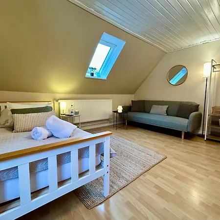 Business-apartment - 2 Baeder, Ruhig, Parkplatz Wlan * קיל